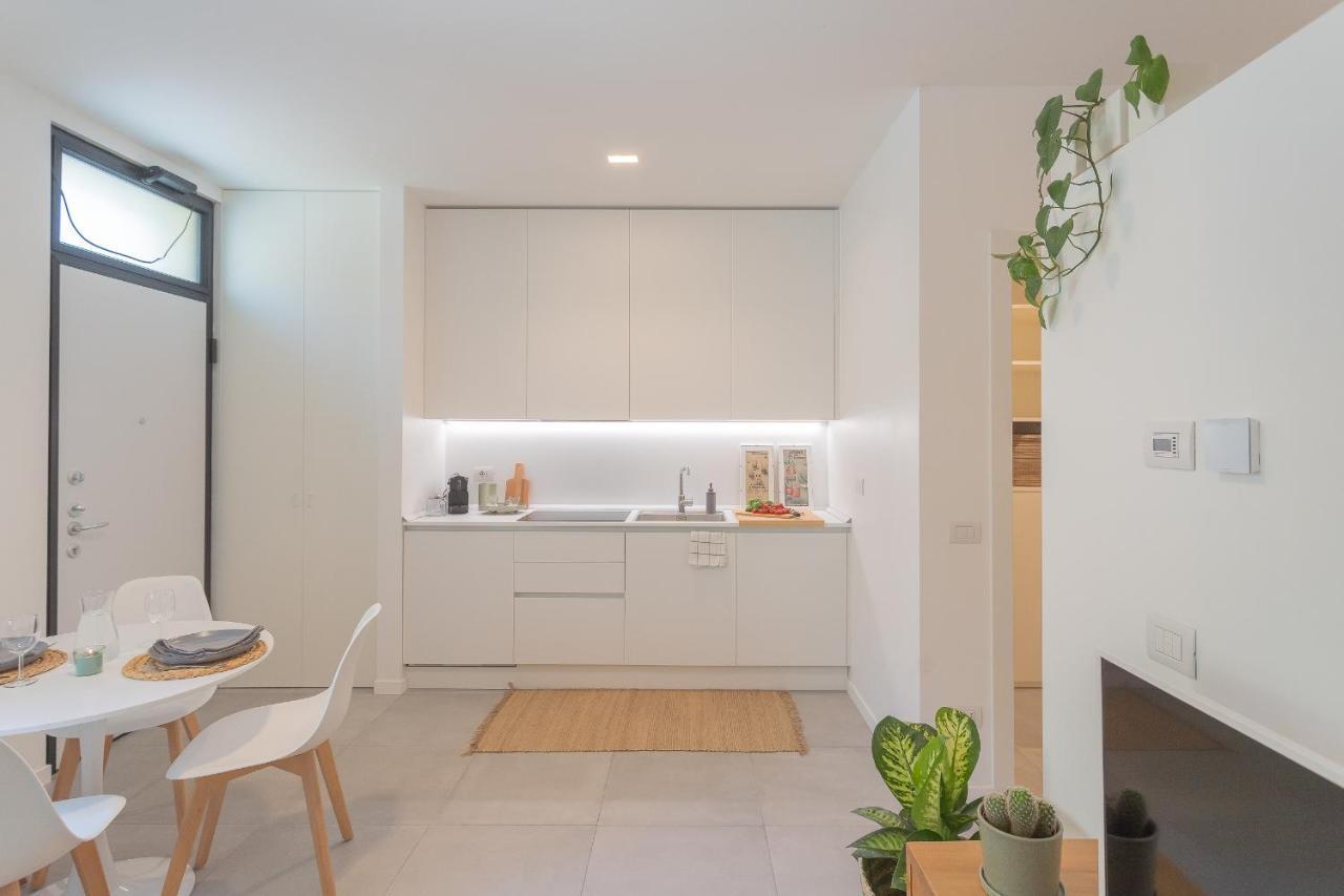 Ginepro & Salvia Apartments In Como By Rent All Como Exteriör bild