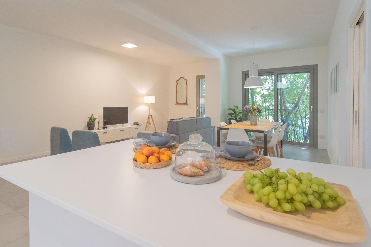 Ginepro & Salvia Apartments In Como By Rent All Como Exteriör bild