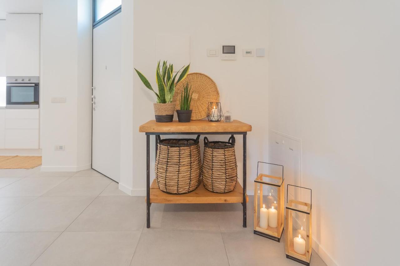Ginepro & Salvia Apartments In Como By Rent All Como Exteriör bild