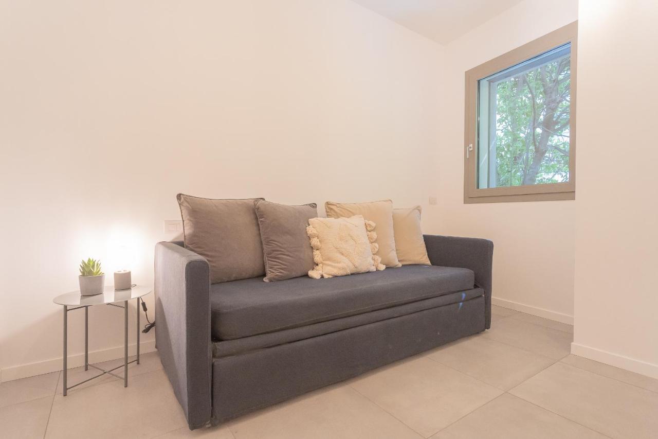 Ginepro & Salvia Apartments In Como By Rent All Como Exteriör bild